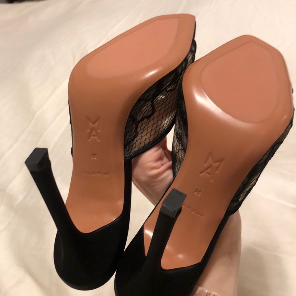 Amina Muaddi "Alexa" Black Lace Mules Pumps Size 38 - Picture 6 of 7